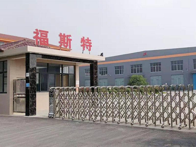 廠(chǎng)房大門(mén)